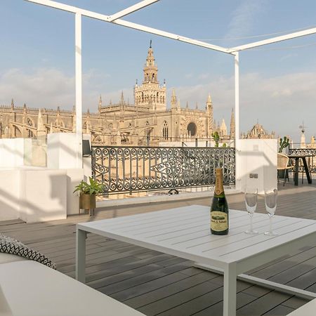 Isg Apartments Modern Atticpool At The Cathedralfree Parking Seville Exterior photo