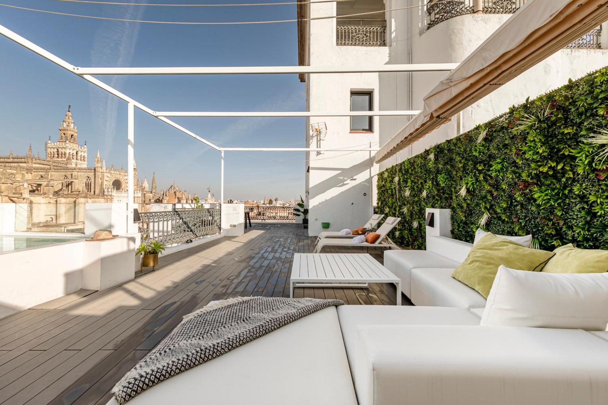 Isg Apartments Modern Atticpool At The Cathedralfree Parking Seville Exterior photo